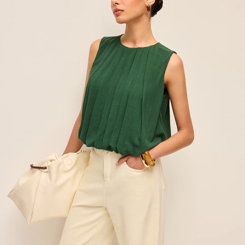 Sleeveless Pleated Green Blouse